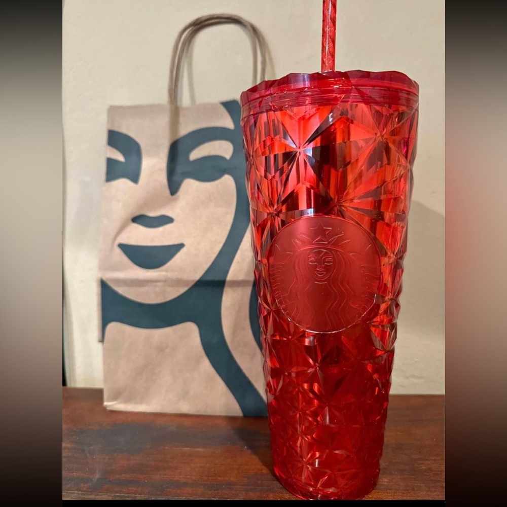 Starbucks holiday cup 2023